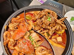 -徐记小怪兽肉蟹煲(中央大街店)