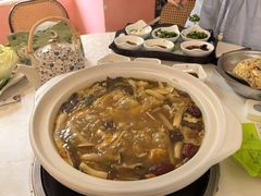 -菌林天下·野生菌汤锅
