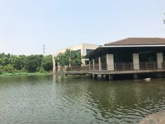 -上海怡沁园度假酒店