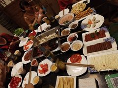 -百年川椒重庆老火锅(光谷店)