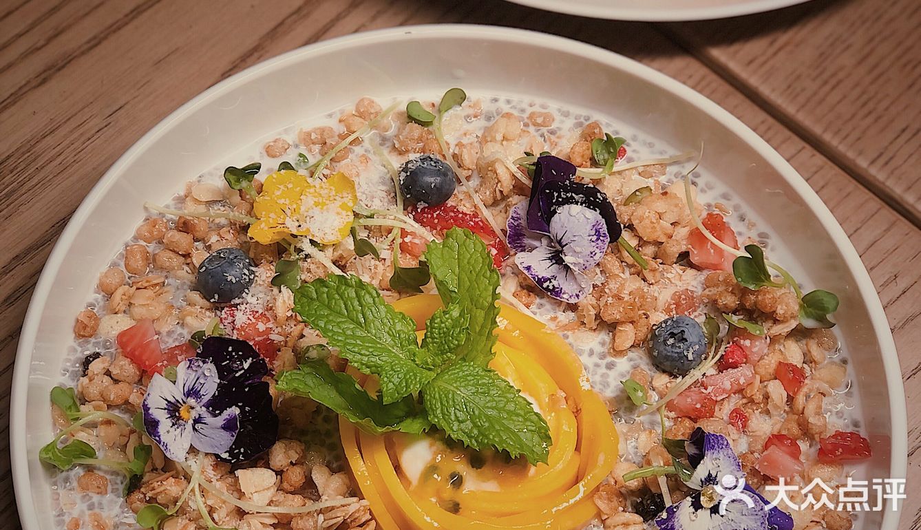 花园Brunch｜万象城少女系餐厅担当🍴