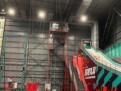 -极限PLAY运动娱乐新世界·团建派对潮玩休闲馆·室内蹦极高空游乐园