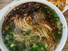 -陇上全荟兰州传统牛肉面(延吉路店)