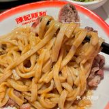 广州吃饭还送麻包袋 ，好大一个袋哎[礼花][礼花]