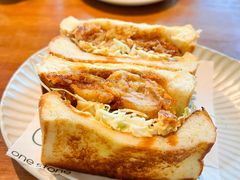 -Two Birds One Stone·一石二鸟(诚品生活店)
