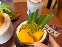 -椰吉满•鲜椰饮品(侨港黑金冠好店)