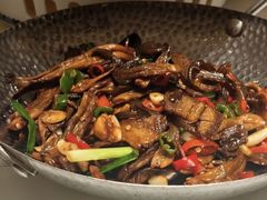 -鸽子侯·家宴·平价海鲜(绿地店)