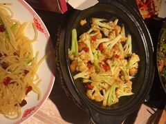 -有位虾匠·粗粮土菜小馆(市北店)