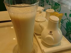新鲜豆浆-香港麦奀云吞面世家(中山二路店)