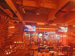 -何师烧烤Pro ·江湖川菜·小龙虾·精酿(太古里旗舰店)