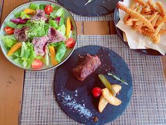-喜洲吧·江畔老船厂·庭院餐厅(喜临院店)