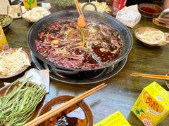 -黄潇洒老火锅(九眼桥宏济巷店)