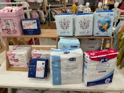 -孩子王(万达广场店)