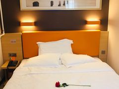 -7天优品·北京国贸大望路地铁站店