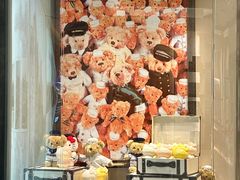 -上海半岛酒店·半岛精品店