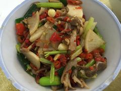 -红色湘菜馆(春风店)