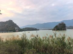 -星湖旅游景区七星岩