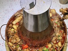 -老佛爷铜炉蛙锅(挂绿店)