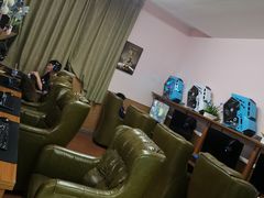 -栈逗电竞馆•电竞酒店(萧山旺角城店)