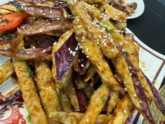 -郑小二山东特色炒鸡店(红小巷店)