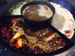 -重庆德庄火锅(体育中心店)