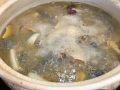 -东巴谷野生菌火锅餐厅