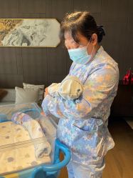 -涵禧月精致月子中心