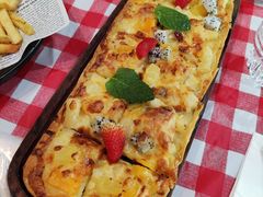 水果风味火焰烤饼-1886德国汽车餐厅(福田星河COCO Park店)
