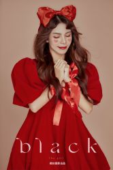 -至臻微拉婚纱摄影