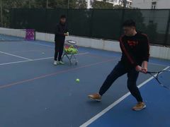 -光圈网球俱乐部(巴黎春天店)