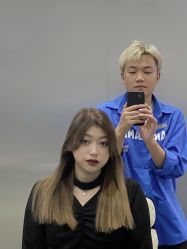 -Tloml salon