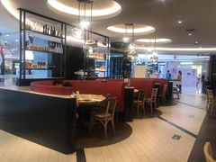 大堂-必胜客(宁海西子国际店)