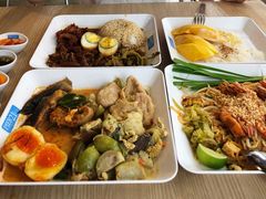 -Pier 21 (Terminal 21 Asok)