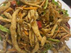 干锅茶树菇-兴国苑酒店