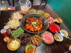 -渝井巷重庆老火锅(沈阳吉祥店)
