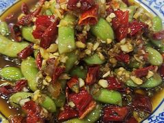 -江城燕子大排档(江汉路步行街店)