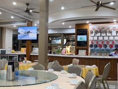 -鹏城人家海鲜酒家·23年老字号(较场尾店)