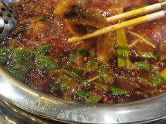-肖肖酸萝卜鱼火锅(总店)