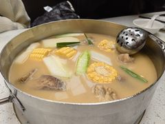 -肥仔文澳门猪骨煲(南京西路店)
