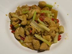 -佬麻雀·剁椒鱼头(京基KK One店)