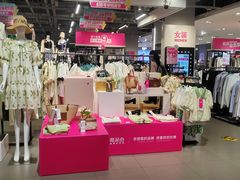 -唯品会(北京国瑞城店)