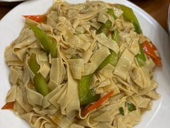 -春明狗肉馆(园丁花园店)