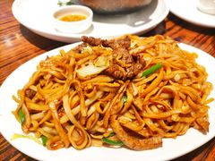 牛肉炒粿条-陈鹏鹏潮汕菜(欢乐海岸 海边景观店)