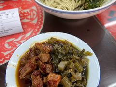 辣肉拼咸菜-逸桂禾面馆