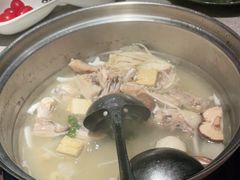 -润园四季椰子鸡火锅(海上世界店)