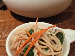 鸡丝凉米线-云海肴·汽锅鸡·云南菜(美罗城店)