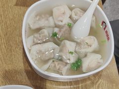 -南城香·饭香串香馄饨香(青年路店)