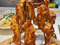 -牧场烧烤餐饮广场