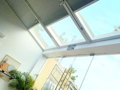 -UNI UNI(环亚凯瑟琳店)