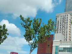 -永旺黄岛购物中心